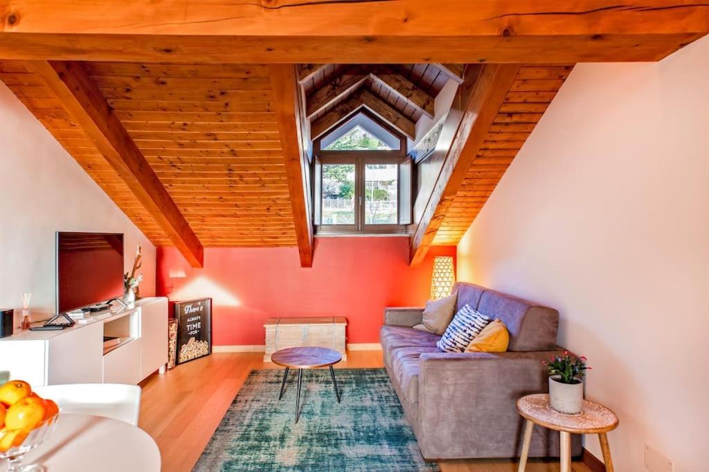 Charming 2.5Room Flat In Center Of Monforte D'Alba Bagian luar foto