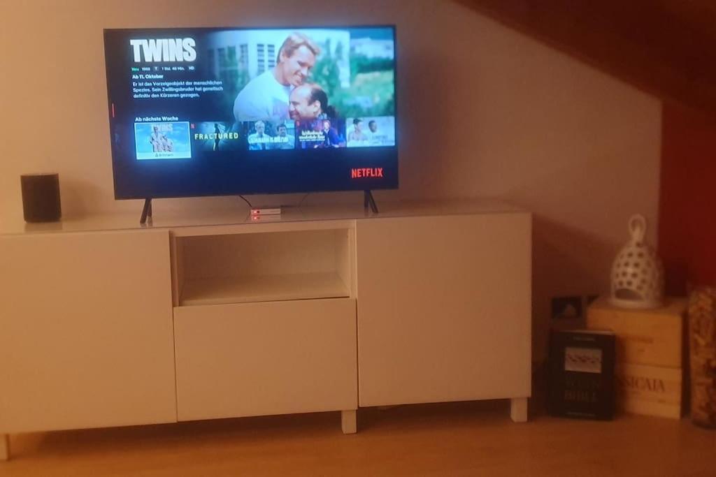 Charming 2.5Room Flat In Center Of Monforte D'Alba Bagian luar foto