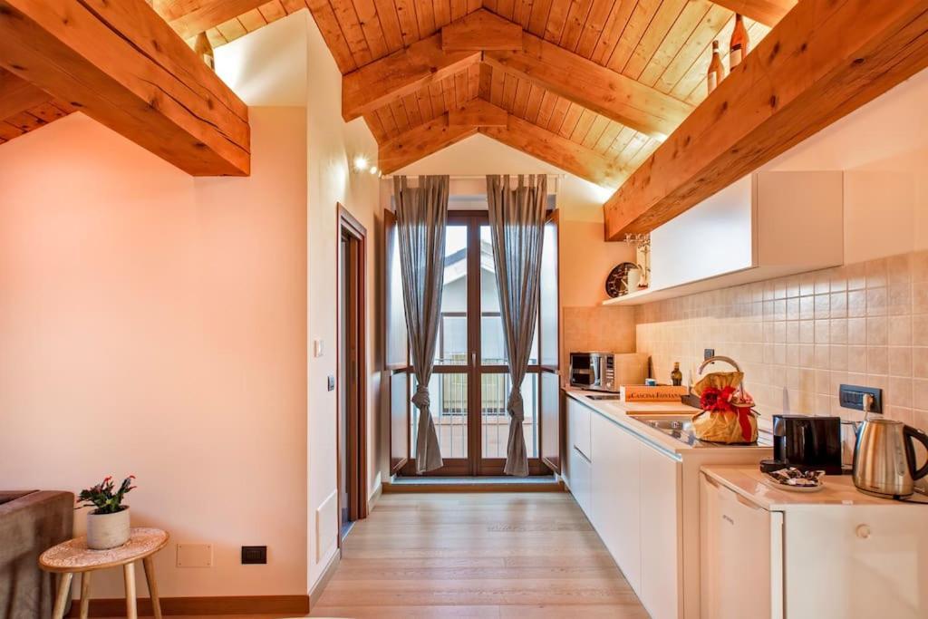 Charming 2.5Room Flat In Center Of Monforte D'Alba Bagian luar foto
